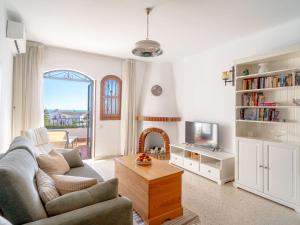 Χώρος καθιστικού στο Holiday Home Rincon by Interhome