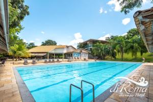 A piscina localizada em diRoma Thermas direto com o Grupo diRoma com acesso ao Acqua Park e Café da manhã ou nos arredores