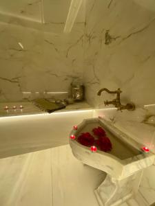 Koupelna v ubytování Hotel Royal ASBU Tunis