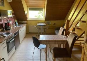 Köök või kööginurk majutusasutuses Ferienwohnung Kaiser