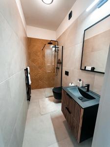 Ένα μπάνιο στο City Park Flat