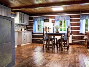 Kuchyň nebo kuchyňský kout v ubytování Holiday Home Na kopečku by Interhome