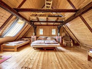 Postel nebo postele na pokoji v ubytování Holiday Home Jizerka by Interhome