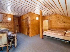 Postel nebo postele na pokoji v ubytování Holiday Home Chalupa U Bobra-1 by Interhome