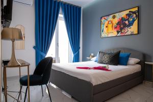 A bed or beds in a room at Maison S