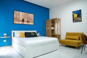 A bed or beds in a room at Maison S