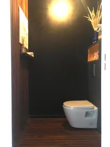 Koupelna v ubytování Chambre privée dans un roof-top unique