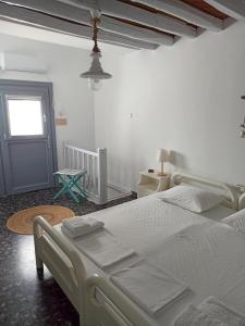 Photo de la galerie de l'établissement Στου Βάρδα, Χώρα, Σέριφος, à Sérifos Chora