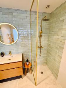 Phòng tắm tại La Maison du Quai - face à la sèvre niortaise +52 ảnh