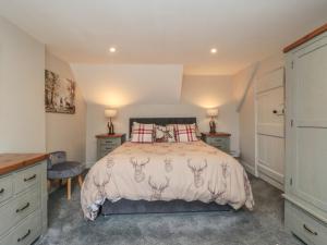 Postel nebo postele na pokoji v ubytování 15 High Street