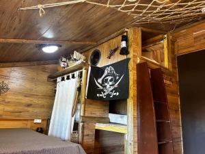 海滨圣玛丽Les Chambres de Paulette Chambres à Thème Jack Sparrow的相册照片