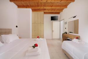 Φωτογραφία από το άλμπουμ του Santos Holidays στη Δασιά
