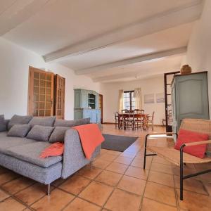 Χώρος καθιστικού στο Villa l'Olivier en Provence 5ch piscine jardin et clim