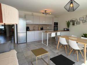 Gallery image of Frasso T3 Vue mer centre de Porticcio et Garage in Grosseto-Prugna