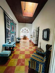TV a/nebo společenská místnost v ubytování Hotel Casa Chapultepec
