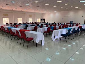 Restoran või mõni muu söögikoht majutusasutuses Tala Ridge Country Resort