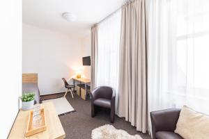 Posedenie v ubytovaní Hotel Sněžné