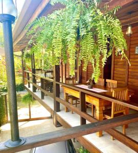 Restaurace v ubytování Pousada Refugio do Pirata