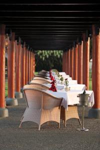 A restaurant or other place to eat at Bintang Bali Resort
