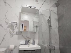 Koupelna v ubytování ЖК Київскай