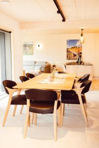 Ferienhaus Gîte Al Scheier Tarchamps的休息区