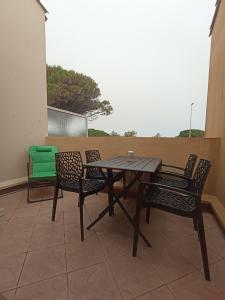 Balkón alebo terasa v ubytovaní Cap d'Agde Port Lano T2 clim, piscine, tennis et parking
