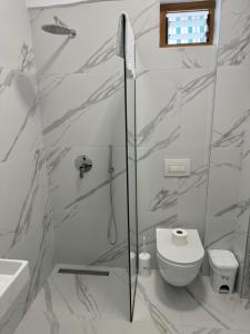 Koupelna v ubytování Meraki Hotel