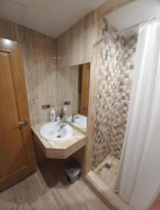 Bilik mandi di Apartamento I Playa