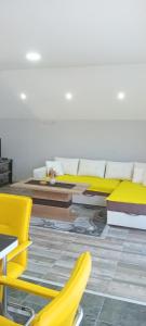 Posezení v ubytování Apartmani Romansa Perucac