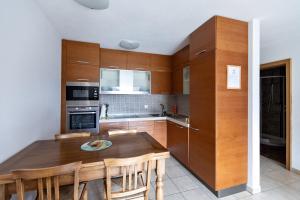 Kuchyň nebo kuchyňský kout v ubytování Residenz Ambassador