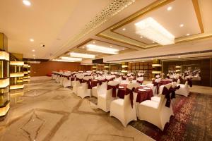Posezení v ubytování Delite Sarovar Portico Faridabad