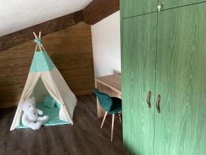 Fotografia z galérie ubytovania Mountain Chalets Valča vo Valči + 37 fotografií
