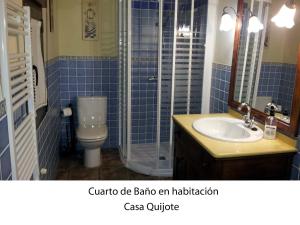 Kúpeľňa v ubytovaní Casa rural con piscina y pista de padel - Casa de Pacas + 24 fotografií
