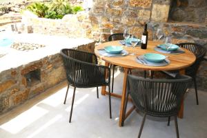 Kép Villa Piccolo Mondo with private pool and sea view szállásáról Kalafátiban a galériában