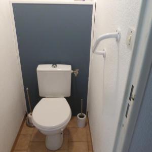 Gallery image of Studio cabine dans résidence avec piscine in Valras-Plage