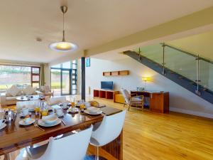 Gallery image of Castlemartyr Holiday Lodges No 3 2 Bed by Trident Holiday Homes in Castlemartyr