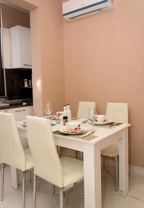 Fotografie z fotogalerie ubytování Comfy 1-Bedroom Apartment in Chayka Neighbourhood by Flat Mаnаger ve Varně