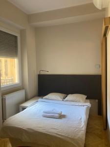 Posteľ alebo postele v izbe v ubytovaní Castel view apartment
