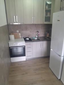 Η κουζίνα ή μικρή κουζίνα στο Amel