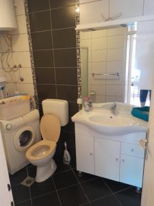 Ένα μπάνιο στο Amel