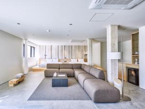 Posezení v ubytování ANDO HOTEL NARA Wakakusayama -DLIGHT LIFE & HOTELS-