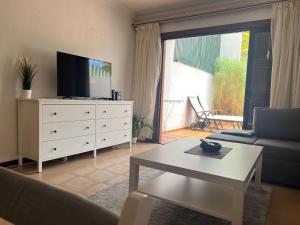 Fotografie z fotogalerie ubytování Victoria Court II con wifi planta baja v destinaci Los Cristianos