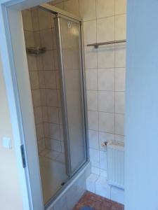 Koupelna v ubytování Große Ferienwohnung 85qm + 25 fotografií