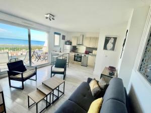 Gallery image of PGH N15 - Vue Mer, Première Ligne & Parking Privé in La Grande-Motte +4 photos
