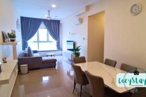 Istumisnurk majutusasutuses Puchong Skylake Lake-view Condo 3-6pax