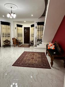 Gallery image of Luxury Ground floor house to rent - TOURIST ONLY in Maha Wewa
