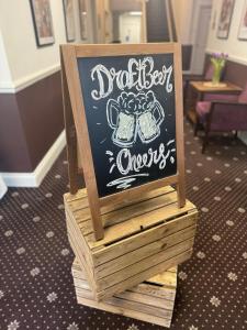 Certifikát, hodnocení, plakát nebo jiný dokument vystavený v ubytování The Mayfair Hotel