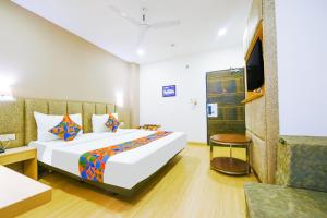 Gallery image of Ayaan Residency in Noida +54 photos