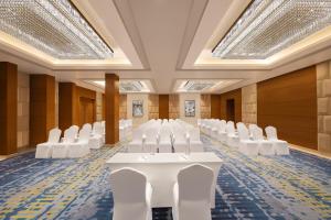 Galería fotográfica de Fairfield by Marriott Goa Calangute en Calangute 37 fotos más