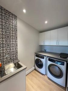 Gallery image of O'Chalet 14 in Sainte-ThÃ¨cle